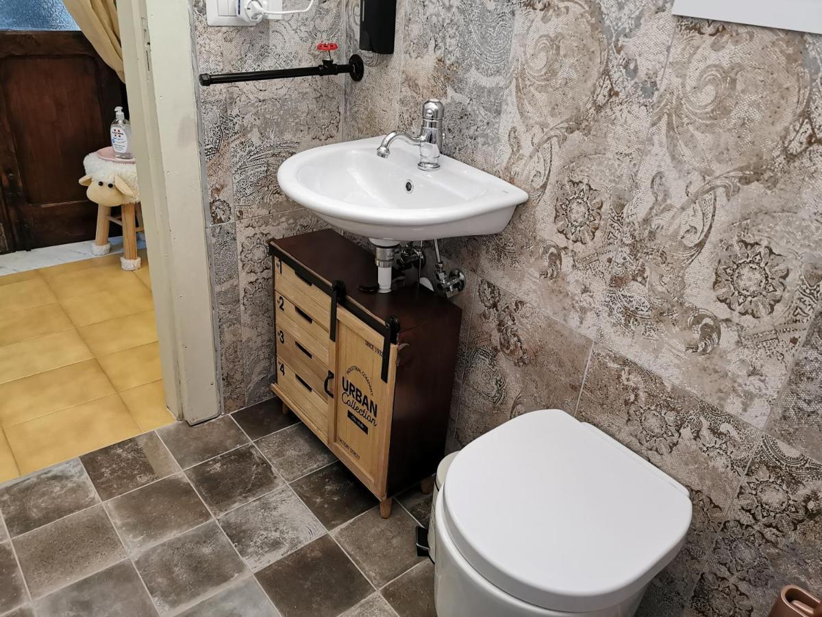 Apartamento Casa D'Arte Vintage L&B - 170Metri Da Pepe In Grani Caiazzo Exterior foto
